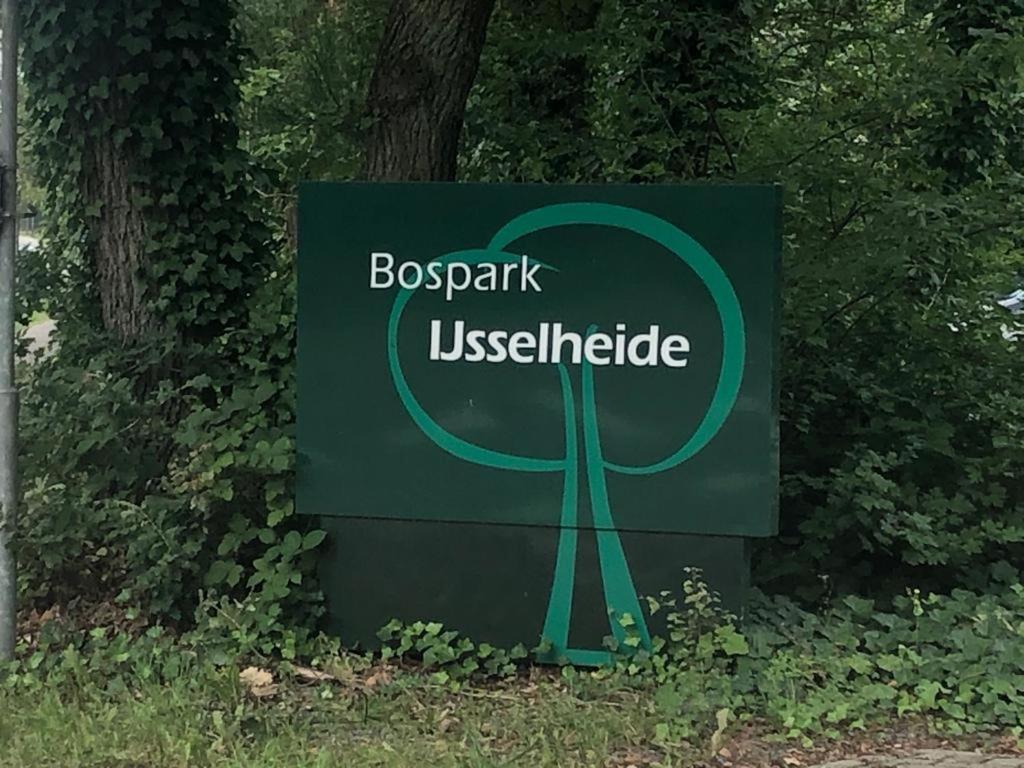 הוילה Hattemerbroek Vrijstaand Chalet In Bospark מראה חיצוני תמונה